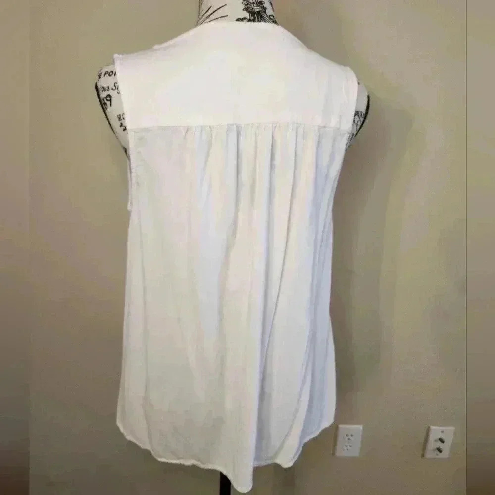 Torrid Baby Pink blouse, size 00x - Picture 7 of 12